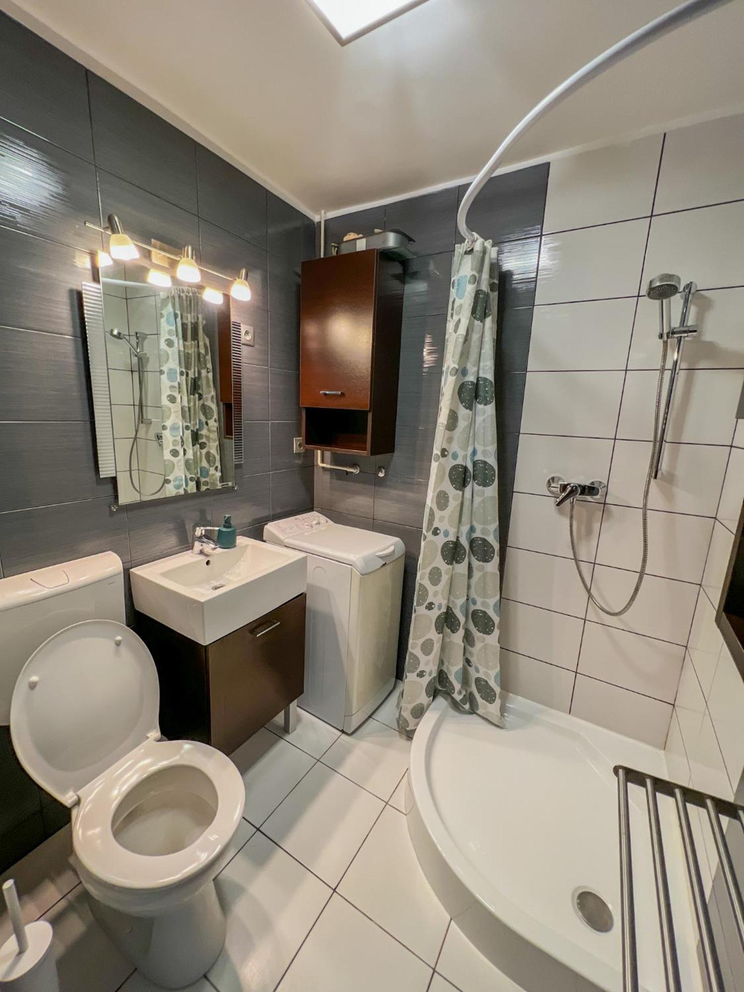 Mihi Apartman Balatonvilágos Buitenkant foto